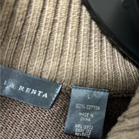 Oscar de la Renta Sweater partial zip size large - Picture 3 of 7